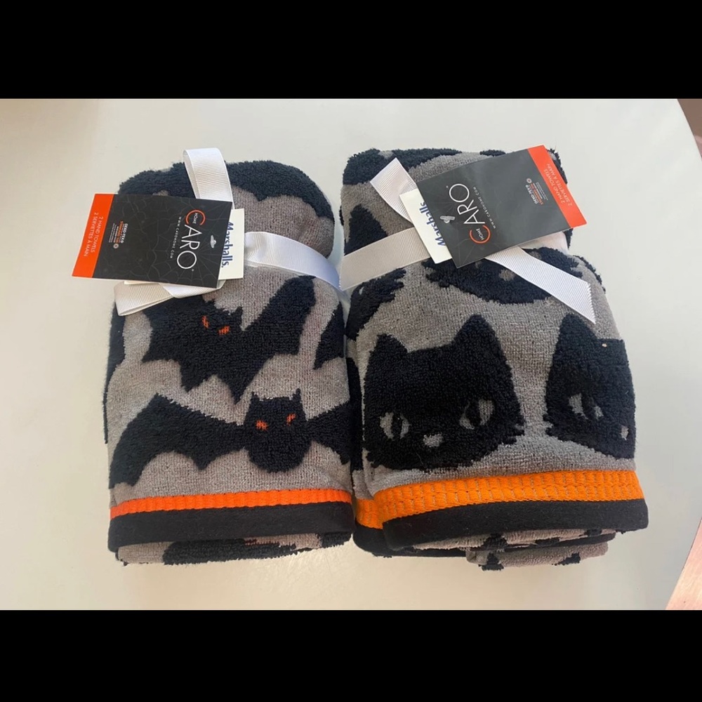 Halloween bat and black cat hand towels nwt